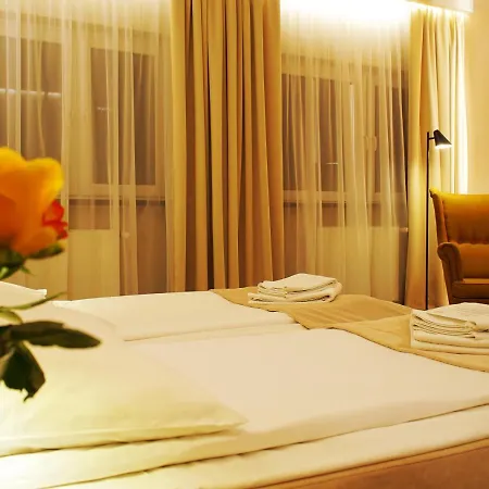Relax Hotell