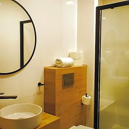 Relax Hotel